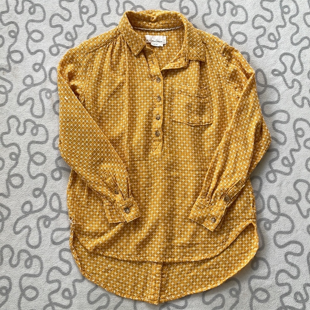 Anthropologie Isadora Button Back Long Sleeve Top